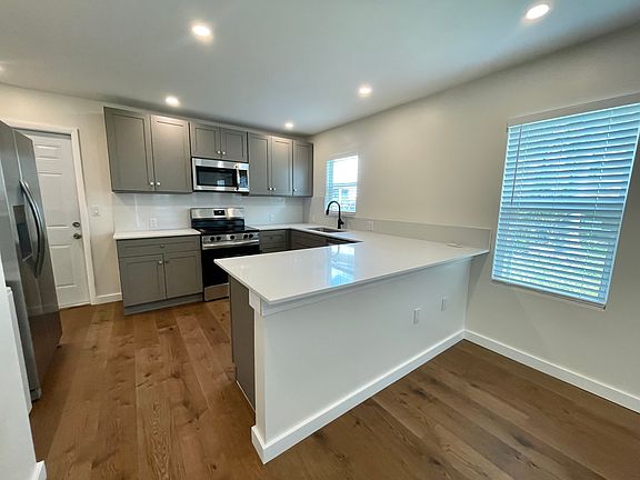 Kitchen with counter bar