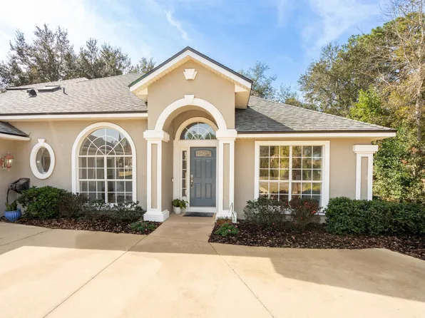 221 Cacique Dr, Saint Augustine, FL 32086