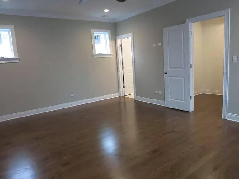 3315 N Sheffield Ave #2 — Photo 8