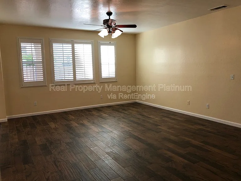 4437 W Pinsapo Dr — Photo 13