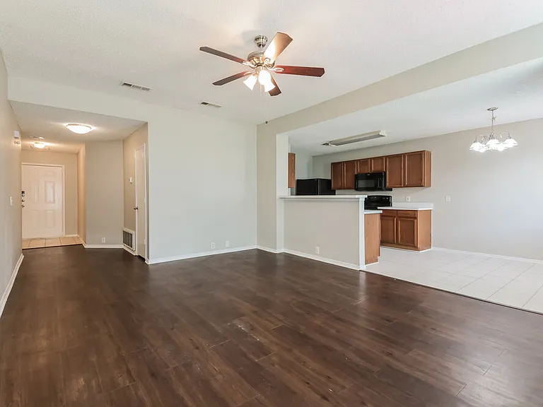 1308 Wintercreek Dr — Photo 7