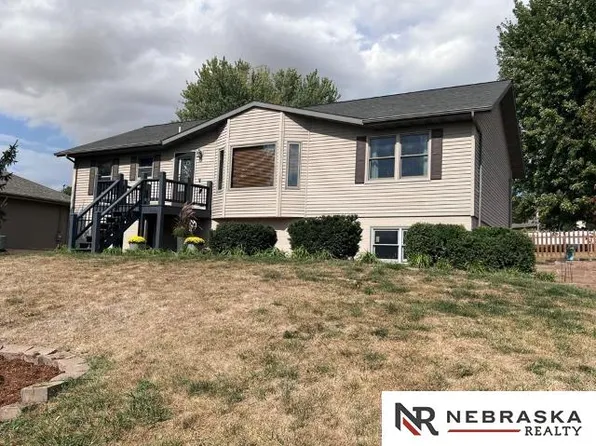 1017 Brock Ln, Plattsmouth, NE 68048