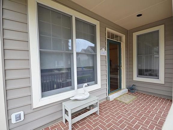 5th image of 28409 Pinehurst Cir