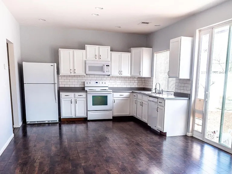 3931 Balsawood Ln — Photo 5