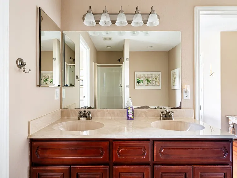 Sandollar Cir — Photo 39