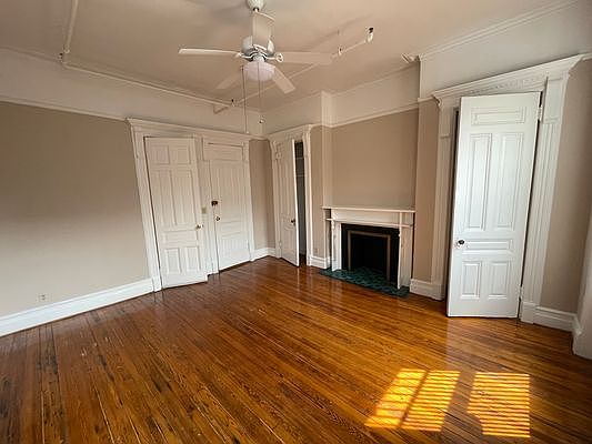 3rd image of 244 W 121st St Unit 3