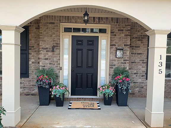 4th image of 135 Tuscany Ct