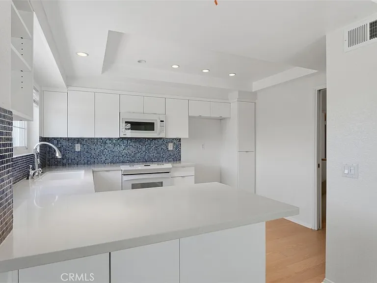 23 Pemberton Pl — Photo 12