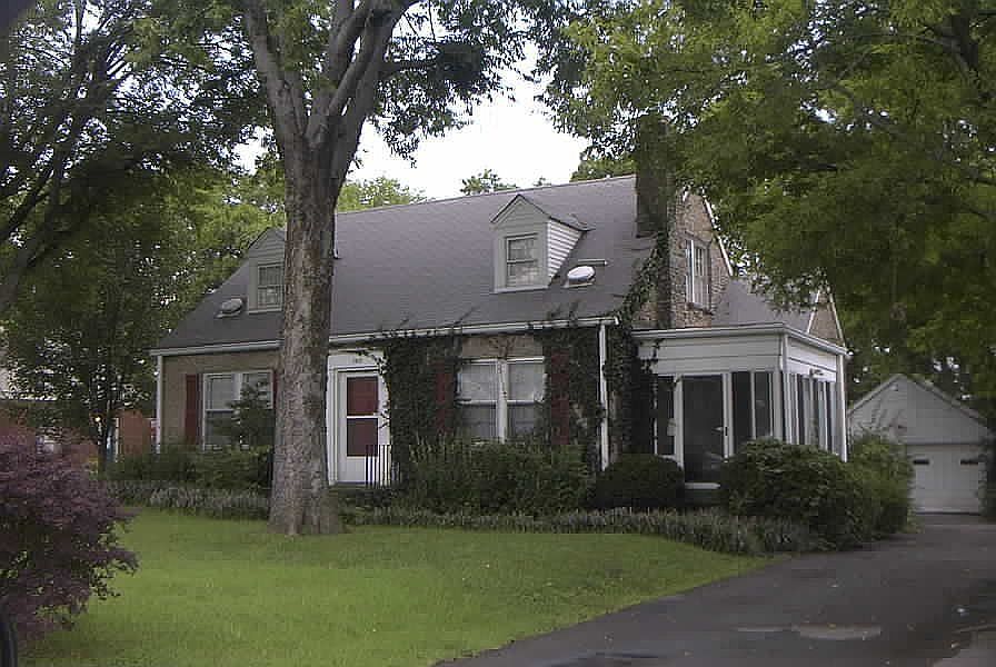 2nd image of 1127 Winding Way