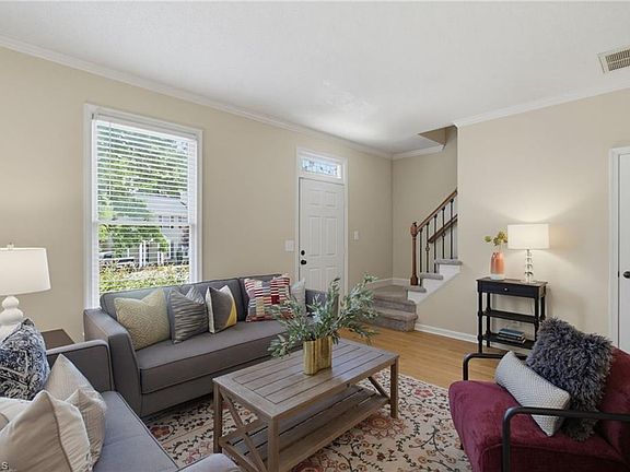 4th image of 55 Park Village Ln