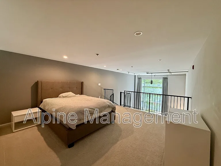 699 Pennsylvania Ave #1 — Photo 14