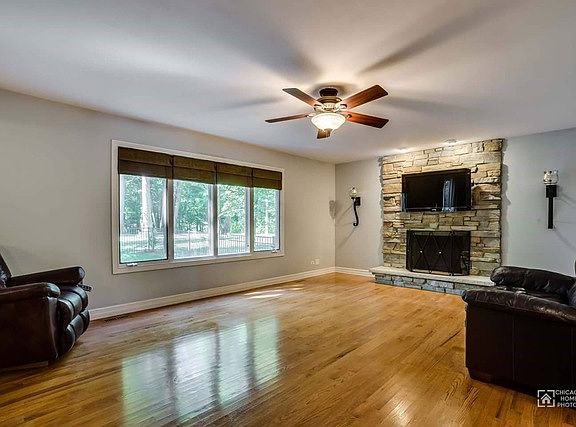 3rd image of 11159 Elmwood Ct