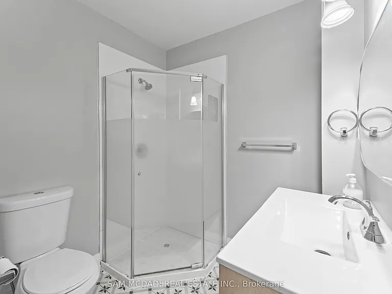 266 Beach Rd — Photo 3