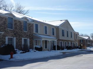 1931 Greenfield Ln SW APT F, Rochester, MN 55902