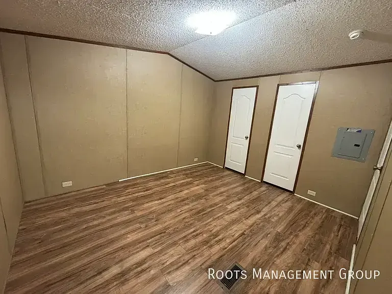 3161 Josibpet Ln #3161JL — Photo 6