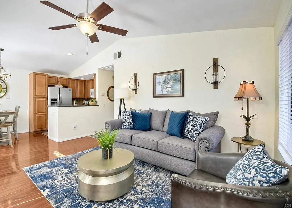 4243 Arroyo Vista Way #330
