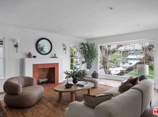 5215 Parkglen Ave, Los Angeles, CA 90043