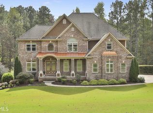 154 Sky View Ct, Newnan, GA 30265