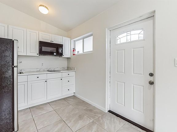 3rd image of 13961 SW 156th Ter