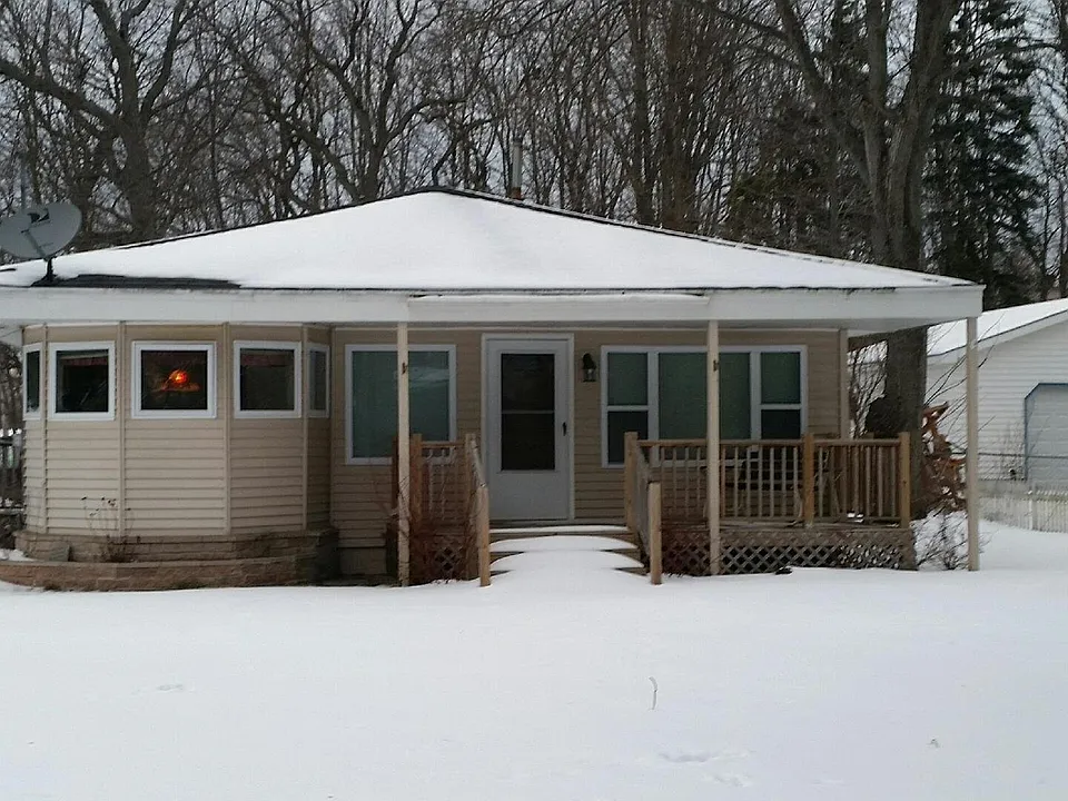 2012 Chestnut St