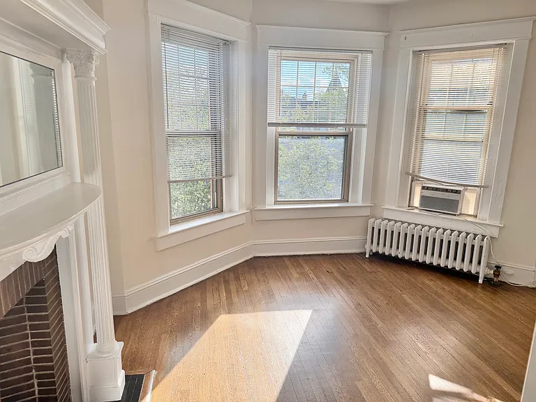3427 13th St NW #301 — Photo 2