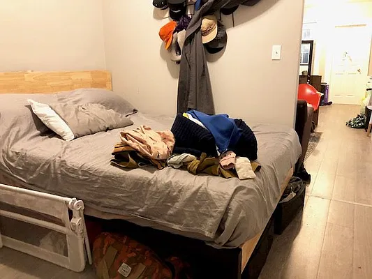 Rented by Nooklyn NYC LLC | media 43