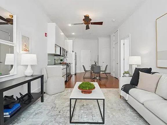 4th image of 217 Newark Ave APT 203