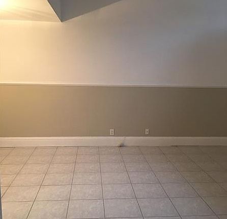 5th image of 2159 NW 37th Ave #8
