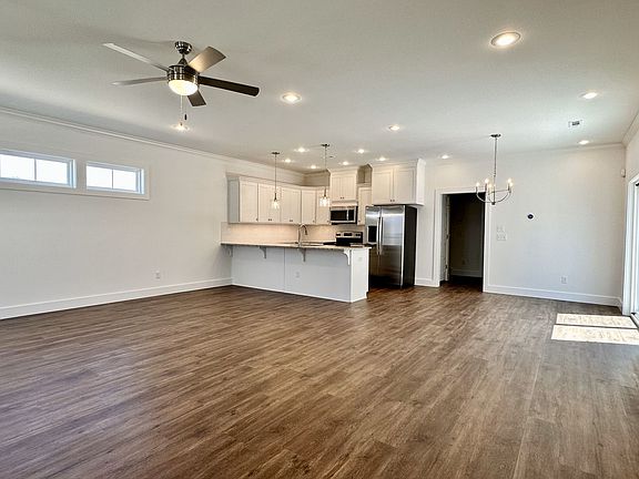 5th image of 4341 W Bronco Dr #1