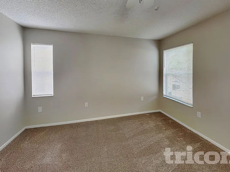 7503 Leon Ave — Photo 6