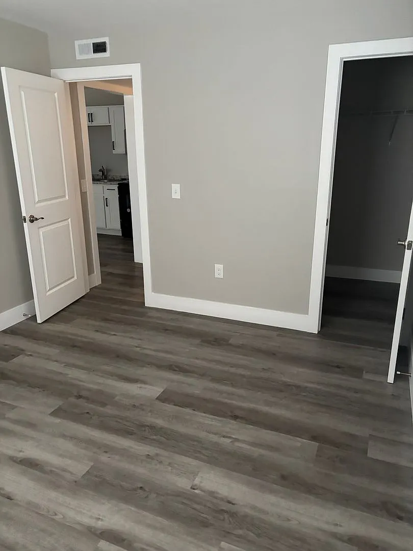 NCH - 879 E Mound St — Photo 4