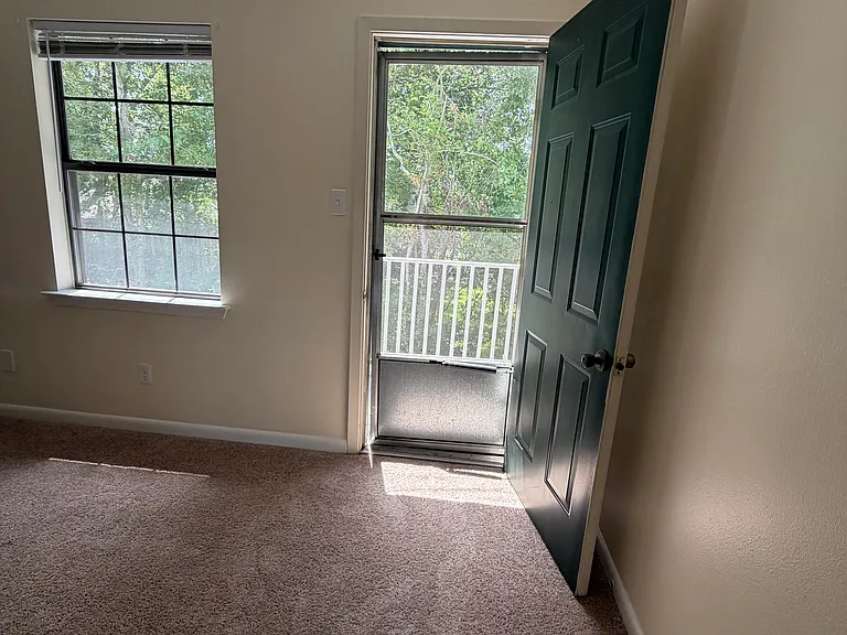 11093 Amber Dr #C3 — Photo 10