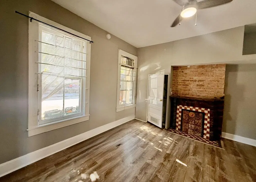 2381 Wheeler St — Photo 1