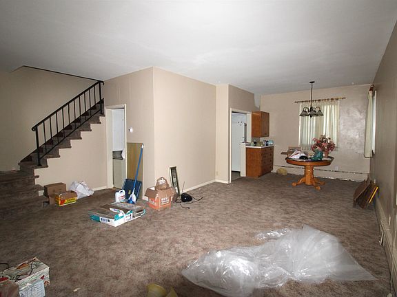 3rd image of 2519 3rd Ave E