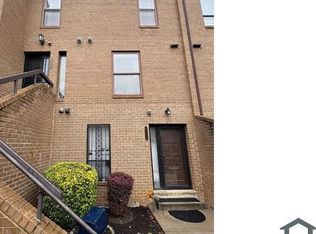 3114 Banneker Dr NE #3114, Washington, DC 20018