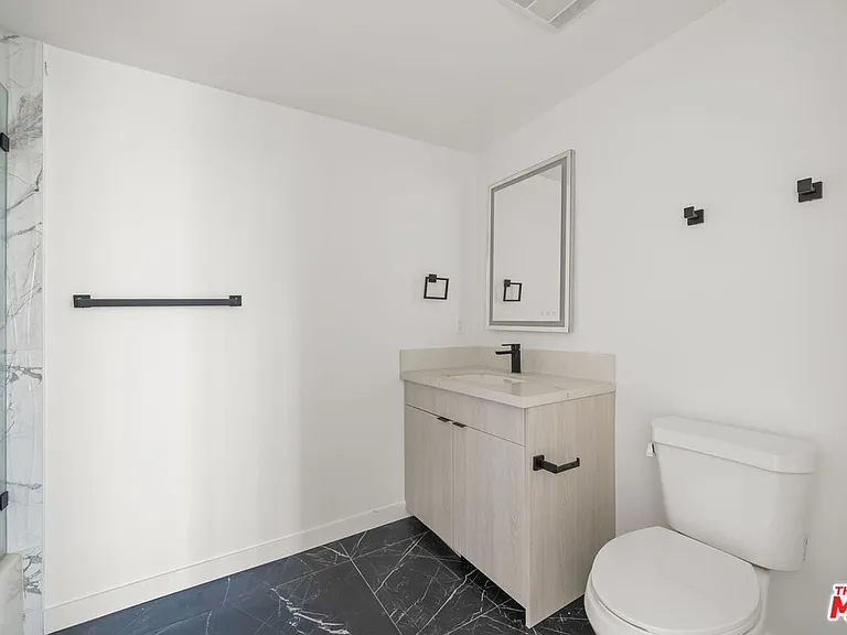 3755 S Canfield Ave #202 — Photo 22