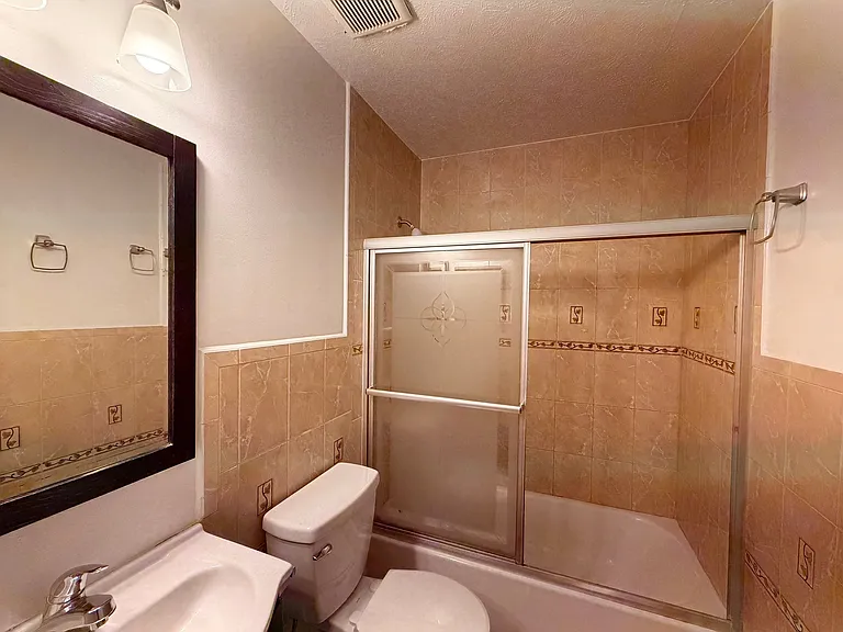 7219 Mount Forest Ter — Photo 14