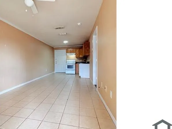 7631 County Road 2193 APT 18, Whitehouse, TX 75791