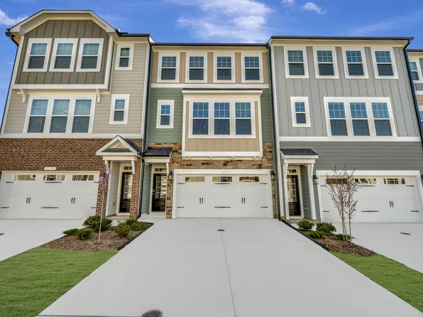10030 Secluded Garden Dr, Apex, NC 27523