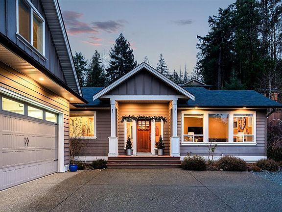 3rd image of 2629 Shawnigan Lake Rd