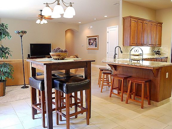 4th image of 2516 Glenbrook Dr