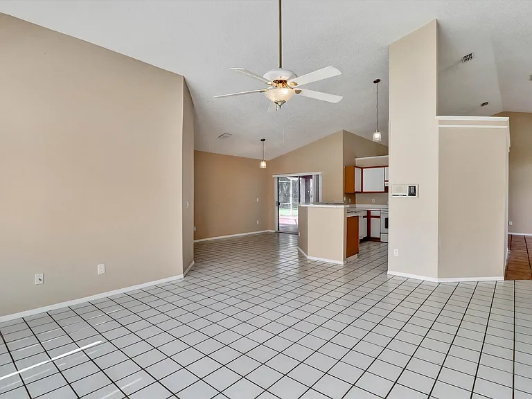 320 Saint Augustine Courtwind Ml — Photo 15