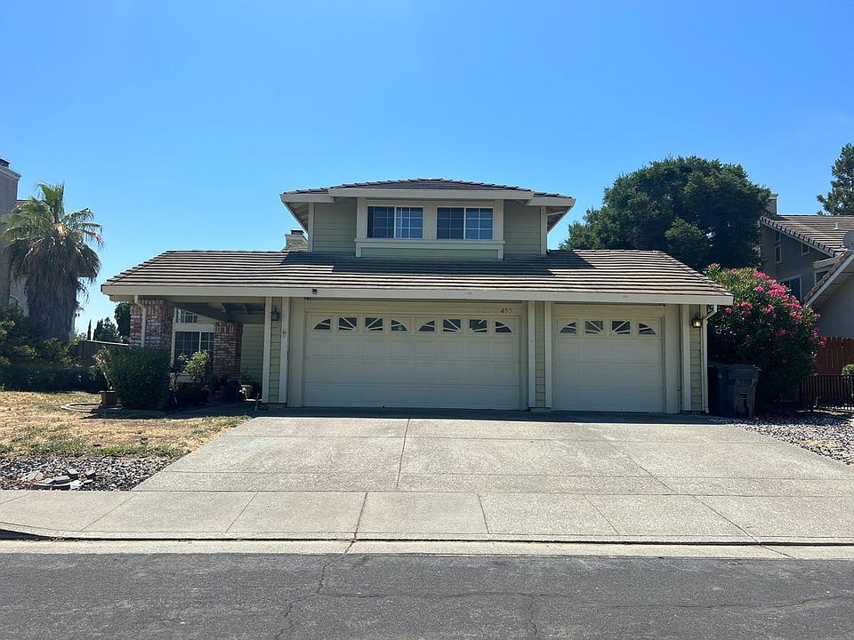 1st image of 493 El Camino Dr