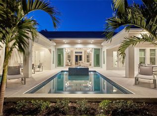 600 Wedge Dr, Naples, FL 34103