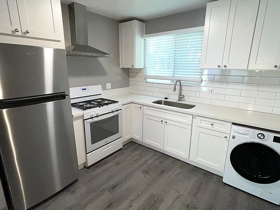 5th image of 3719 E 1st St APT C