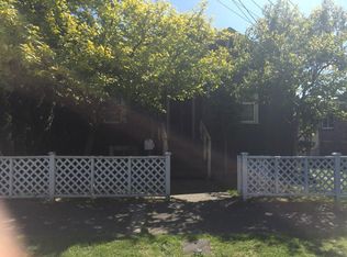 210 Burnett Ave N, Renton, WA 98057