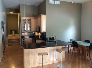 3056 N Leavitt St APT 1E, Chicago, IL 60618