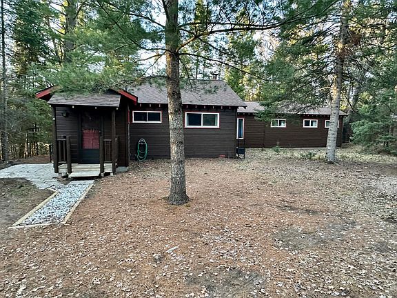 3rd image of 307 Black Bear Dr