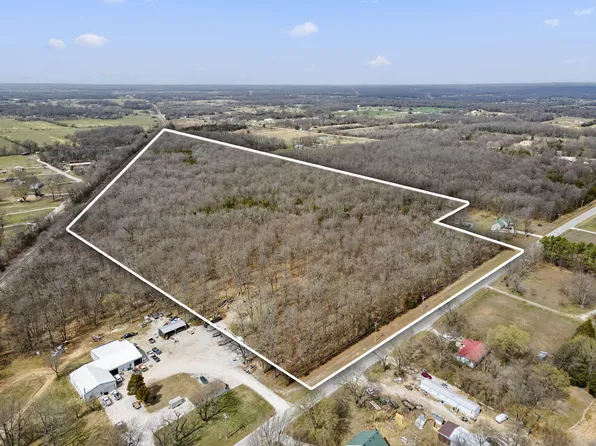 2007 N Farm Road 89, Springfield, MO 65802