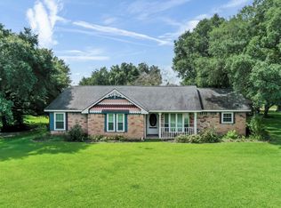 1816 E Cypress Rd, East Bernard, TX 77435